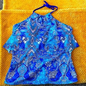 Aqua Couture is the brand. This top is new. The size is a Large